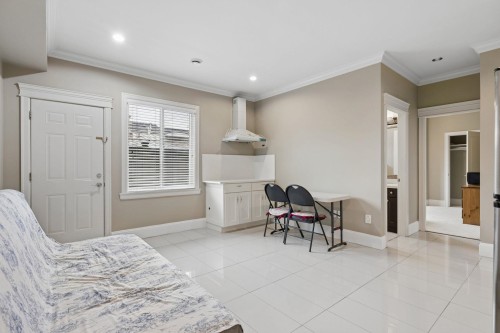 9551 Saunders Road, Richmond, BC 