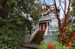 A-3546 Point Grey Road  Vancouver, BC V6R 1A8