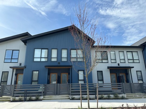 1411 Shoal Way  Squamish, BC V8B 1E6