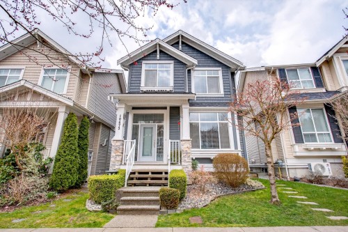 10473 Robertson Street  Maple Ridge, BC V2W 0H8
