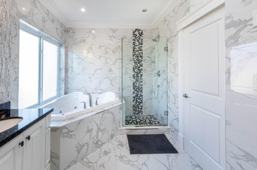 9631 Saunders Road, Richmond, BC 