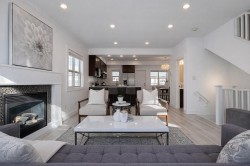 4172 Welwyn Street  Vancouver, BC V5N 3Z2