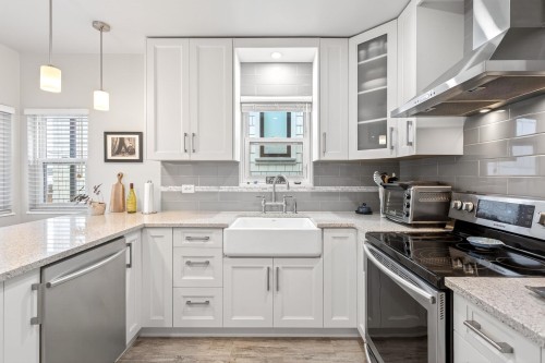 3494 Oxford Street, Vancouver, BC 