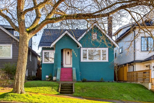 3494 Oxford Street, Vancouver, BC 
