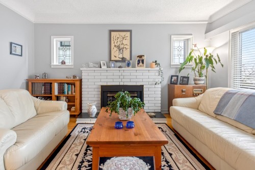 3494 Oxford Street, Vancouver, BC 