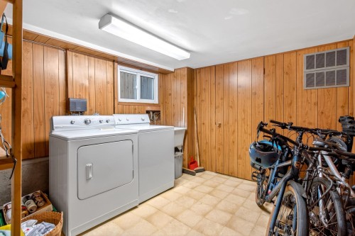 3494 Oxford Street, Vancouver, BC 