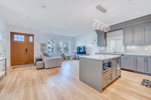 5684 Williams Road, Richmond, BC 