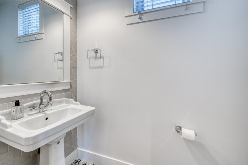 5684 Williams Road, Richmond, BC 