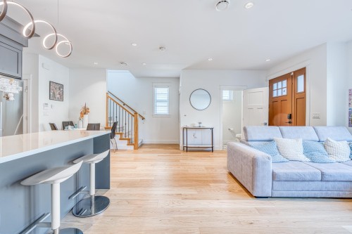 5684 Williams Road, Richmond, BC 