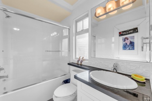 2139 22Nd Avenue W, Vancouver, BC 