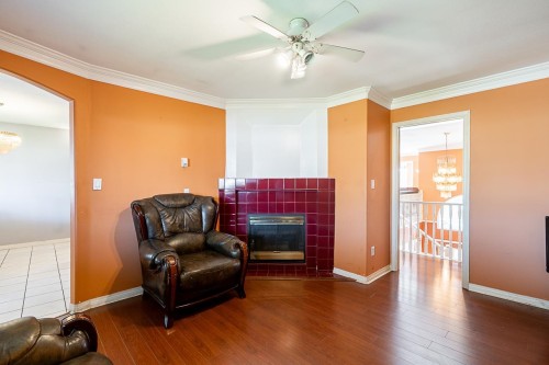 7865 16Th Avenue, Burnaby, BC 