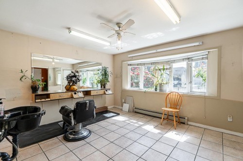 7865 16Th Avenue, Burnaby, BC 