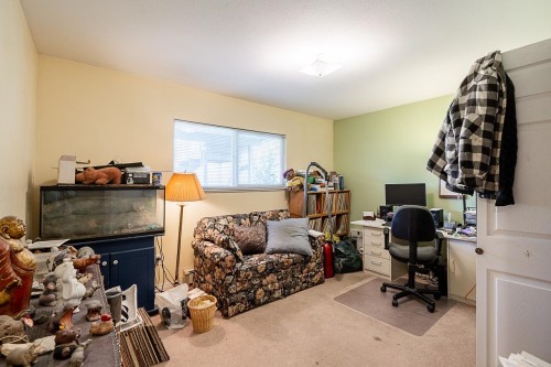 7865 16Th Avenue, Burnaby, BC 