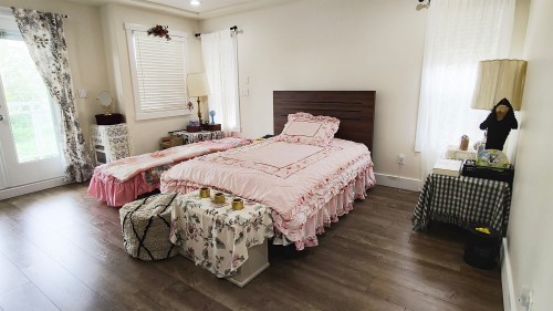 8675 Armstrong Avenue, Burnaby, BC 