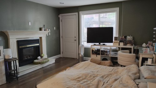 8675 Armstrong Avenue, Burnaby, BC 