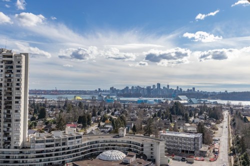 1601-1632 Lions Gate Lane, North Vancouver, BC 