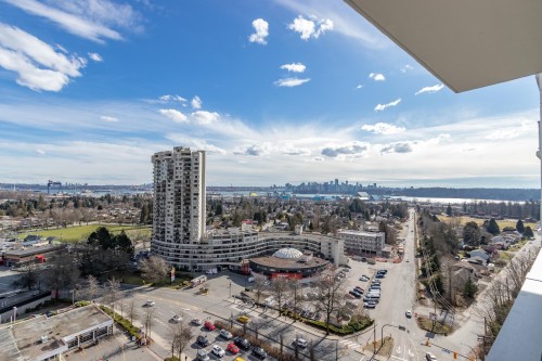 1601-1632 Lions Gate Lane, North Vancouver, BC 