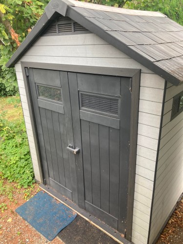 247 Tomahawk Avenue, West Vancouver, BC 