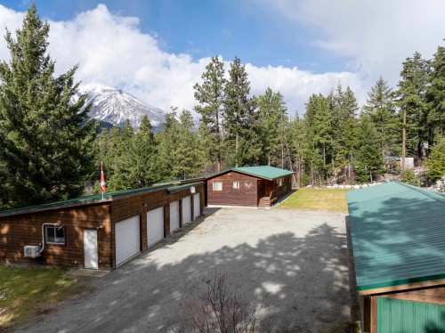 9660 Devine Street, D'Arcy, BC 