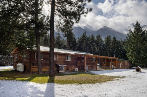 9660 Devine Street, D'Arcy, BC 