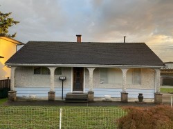 2130 Craigen Avenue  Coquitlam, BC V3K 1W6