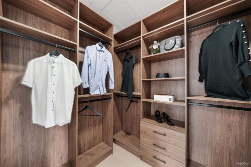 817 Cornell Avenue, Coquitlam, BC 