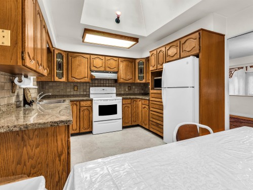 6884 Toderick Street, Vancouver, BC 