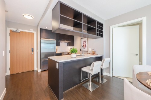 1216-6188 No. 3 Road  Richmond, BC V6Y 0J3