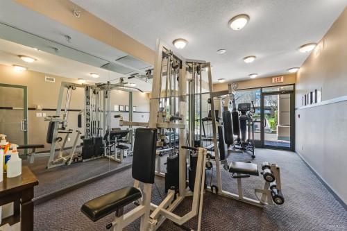 1501-6659 Southoaks Crescent, Burnaby, BC 