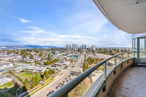 1501-6659 Southoaks Crescent, Burnaby, BC 