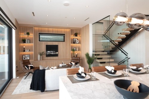 3679 Pandora Street, Vancouver, BC 