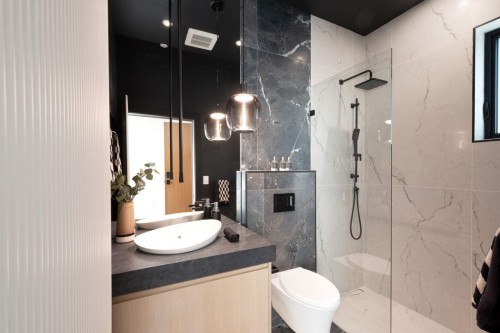 3679 Pandora Street, Vancouver, BC 