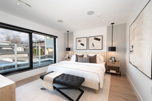 3679 Pandora Street, Vancouver, BC 