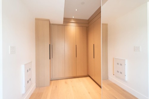 3679 Pandora Street, Vancouver, BC 