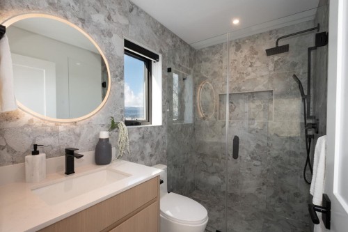 3679 Pandora Street, Vancouver, BC 