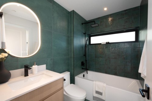 3679 Pandora Street, Vancouver, BC 