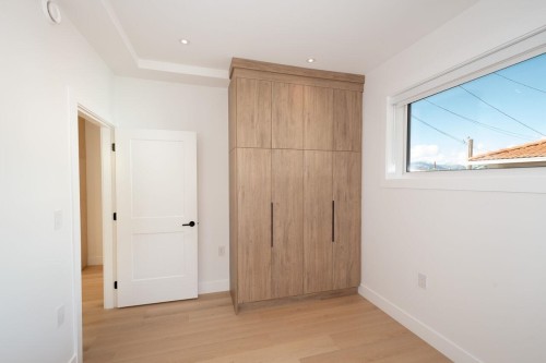 3679 Pandora Street, Vancouver, BC 