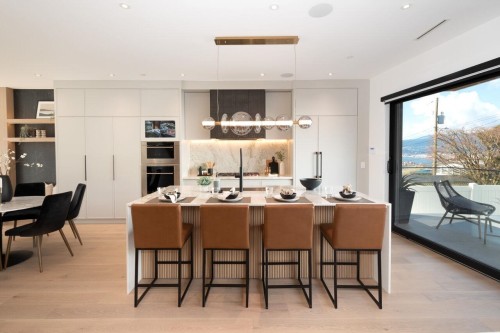 3679 Pandora Street, Vancouver, BC 