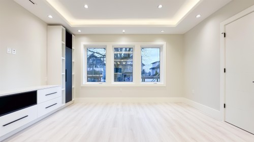 2373 7Th Avenue W, Vancouver, BC 