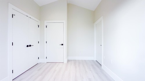 2373 7Th Avenue W, Vancouver, BC 