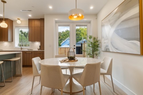 2049 4Th Avenue E, Vancouver, BC 