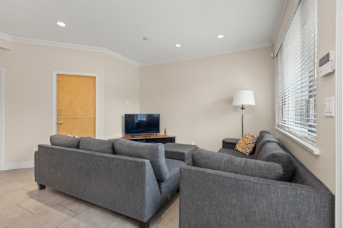 3472 13Th Avenue W, Vancouver, BC 