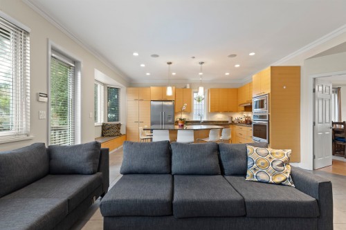 3472 13Th Avenue W, Vancouver, BC 