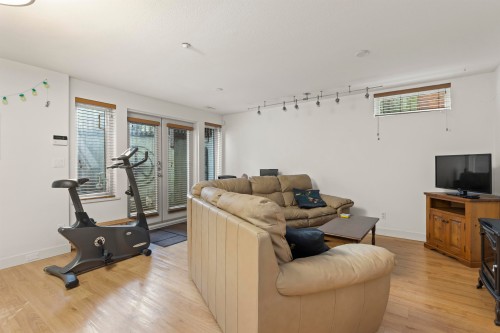 3472 13Th Avenue W, Vancouver, BC 