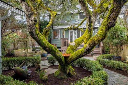 3472 13Th Avenue W, Vancouver, BC 