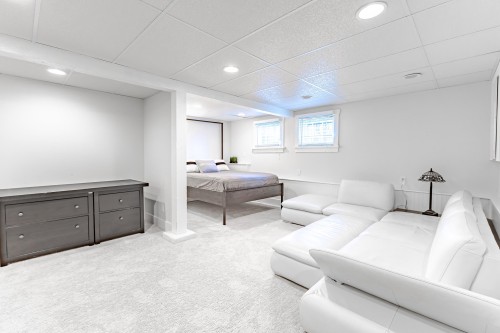 6713 Arbutus Street, Vancouver, BC 