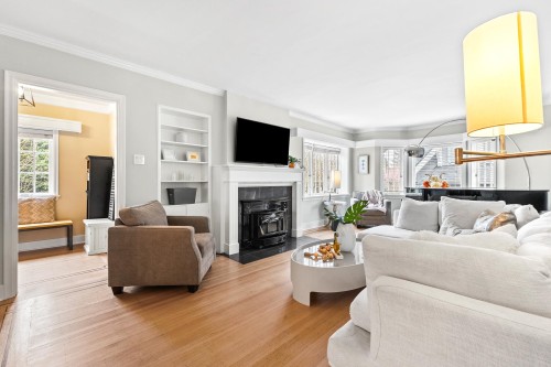 6713 Arbutus Street, Vancouver, BC 