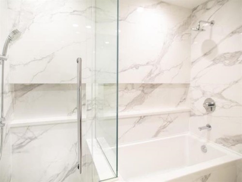 4307-4890 Lougheed Highway, Burnaby, BC 