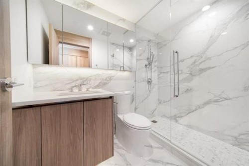 4307-4890 Lougheed Highway, Burnaby, BC 