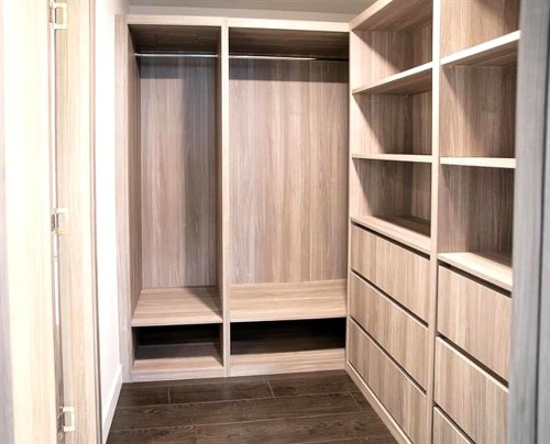 4307-4890 Lougheed Highway, Burnaby, BC 